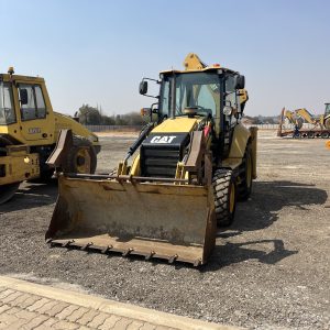 2019 CAT 426 TLB