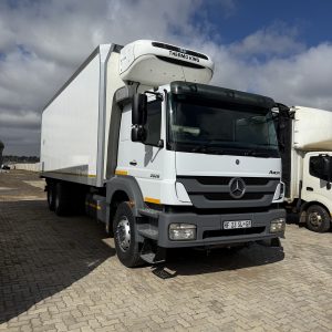 2017 Mercedes Benz 2628 Fridge