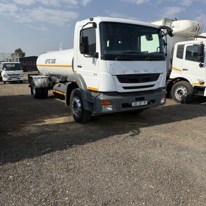 2018 Fuso FJ 8000L Honey Sucker