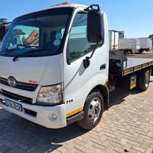 2017 Hino 300 814 Rollback
