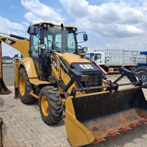 2018 CAT TLB 428F
