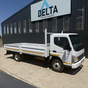 2018 Fuso Canter Dropside