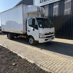 2018 Hino 300 Fridge Truck